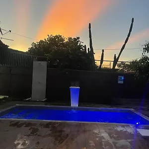  Casa de Férias Caso Com Piscina, Há 900 Metros Do Iguatemi Shopping Brasil